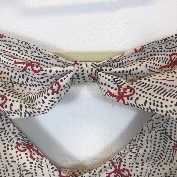 Couture V Bow Back Tank Top - Picture 6 of 8